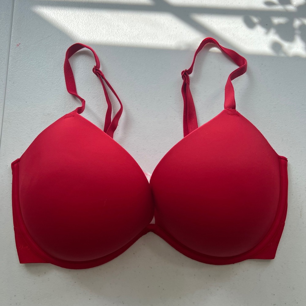 Victoria's Secret Pink Wear Everywhere Push Up Red Bra Size 34DD